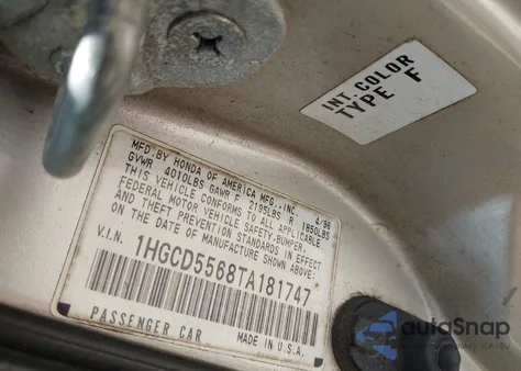 1996 Honda Accord Ex from USA, damaged, VIN 1HGCD5568TA181747